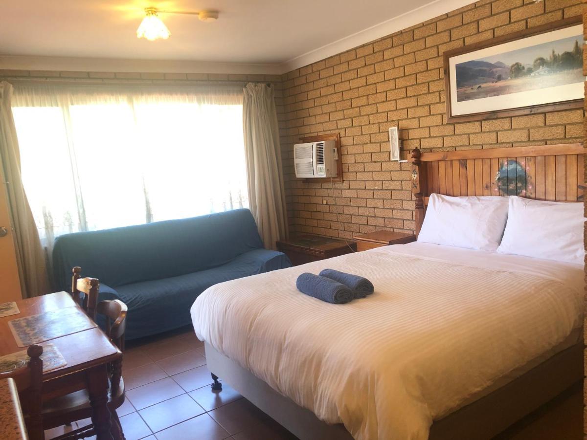 Lake Front Motel ジ・エントランス エクステリア 写真
